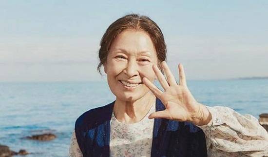 옥동은 자애롭고 현명하다. 동네 모든 사람이 존경한다. 단 한 사람, 그의 아들을 제외하고. <사진 제공=tvN>