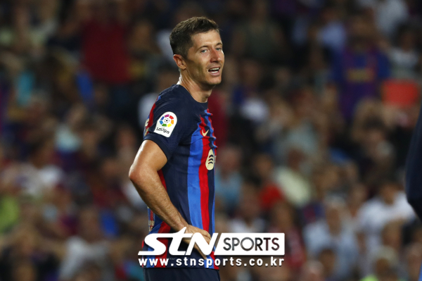 FC 바르셀로나 공격수 로베르트 레반도프스키. 사진｜뉴시스/AP