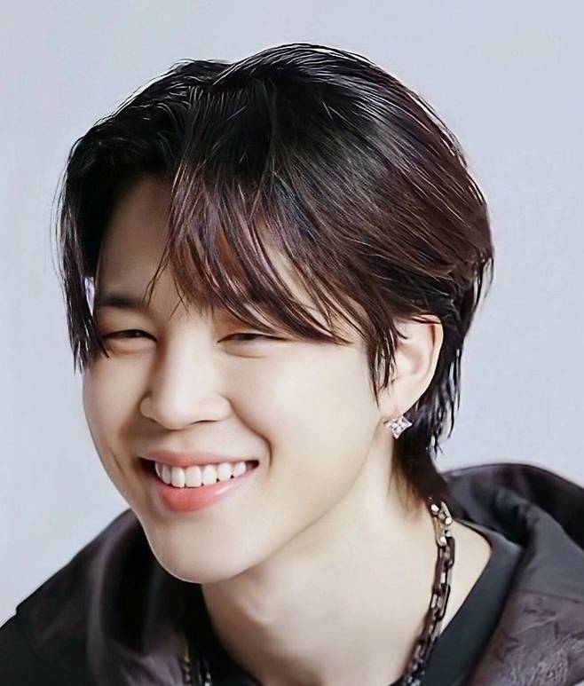 '천사미소' 방탄소년단 지민, '환한 미소 아이돌' 1위