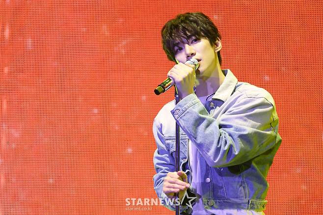 2PM 이준호 '음색도 매력적'[★포토]