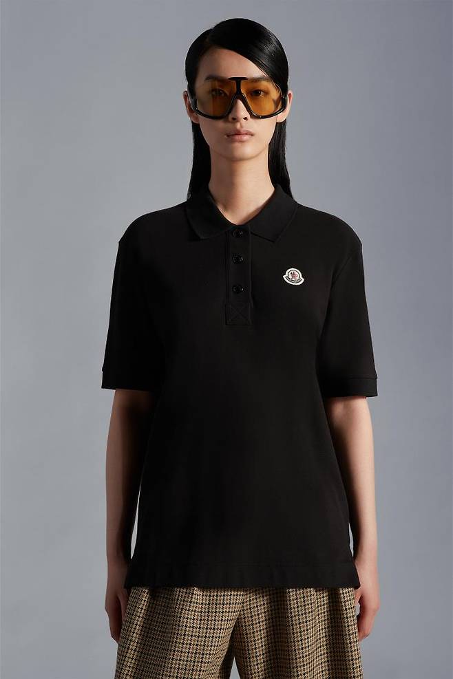 폴로 셔츠는 47만원, Moncler.