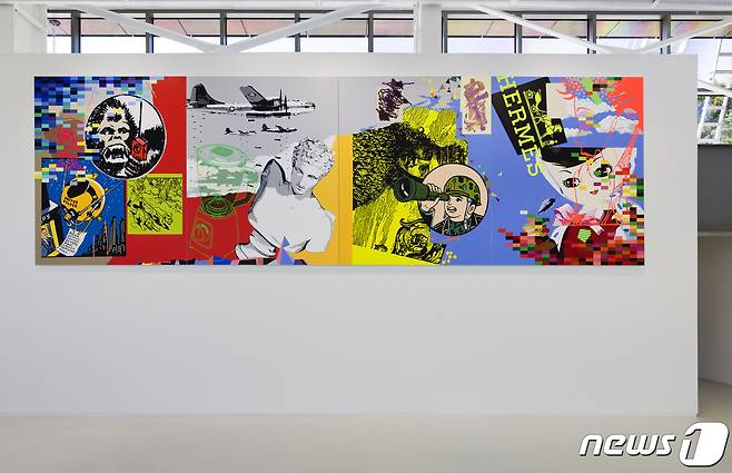 이동기 작 헤르메스 Hermes, 2021, acrylic on canvas, 260 X 840cm(스페이스 이수 제공). ⓒ 뉴스1
