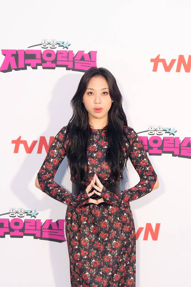 tvN 예능 ‘뿅뿅 지구오락실’에 출연 중인 랩퍼 겸 방송인 이영지. 사진 tvN
