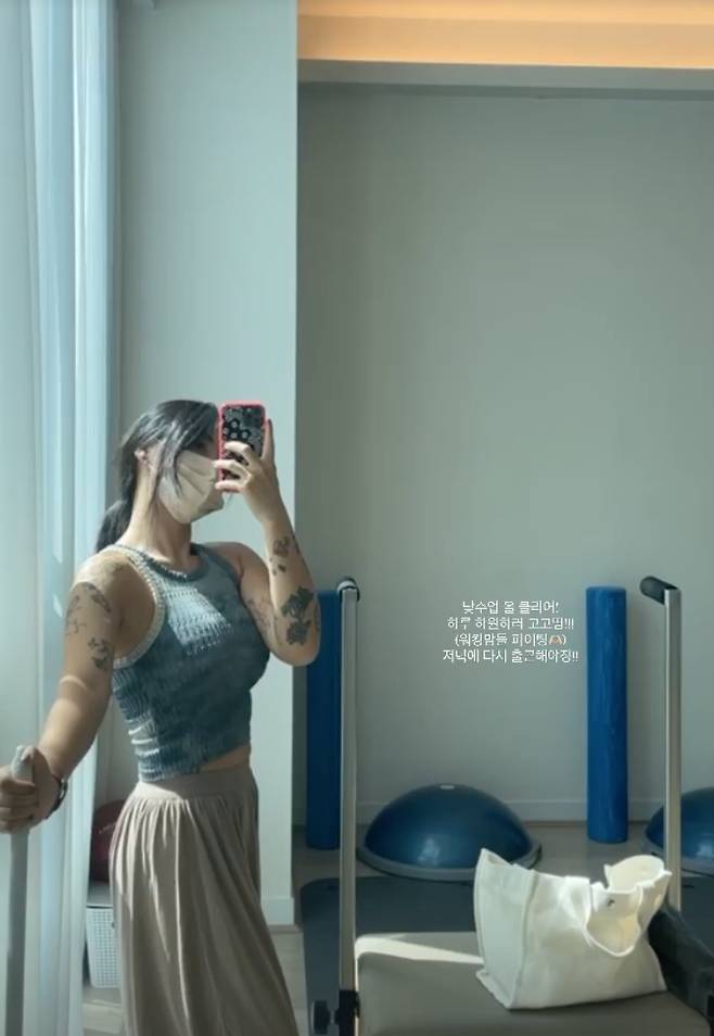 '돌싱글즈3' 전다빈, 이토록 섹시한 워킹맘이라니..볼륨감 보소[스타IN★]