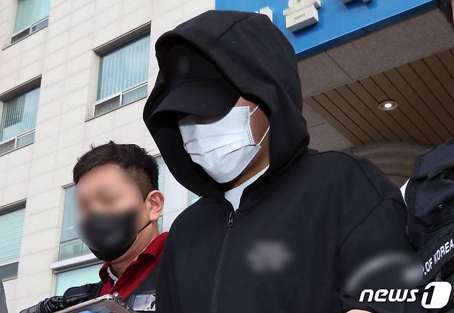인하대 캠퍼스에서 동급생을 성폭행하고 숨지게 한 혐의로 구속기소된 A씨/뉴스1 ⓒ News1