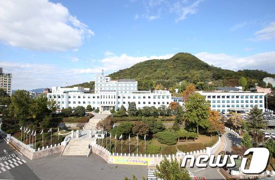 강원도청 전경 /뉴스1 ⓒ News1 DB