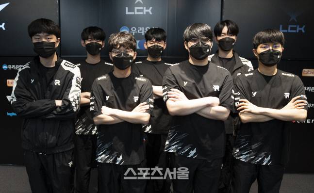 KT 롤스터 선수단. &nbsp;종로=김민규 기자 kmg@sportsseoul.com