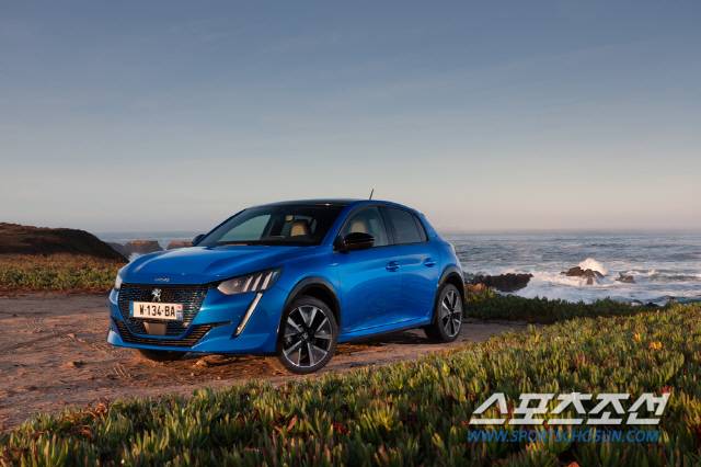 ◇2022년식 푸조 e-208. 사진제공=스텔란티스코리아