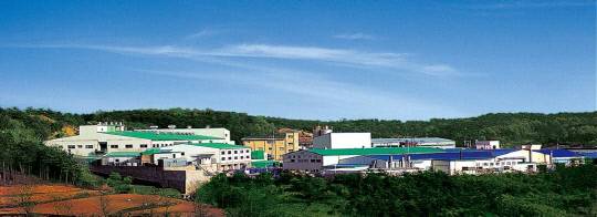 홍성군 구항면 구항농공단지에 입주한 ㈜동신포리마(대표 오동혁)가 144억 원의 투자를 약속했다. 사진=홍성군 제공