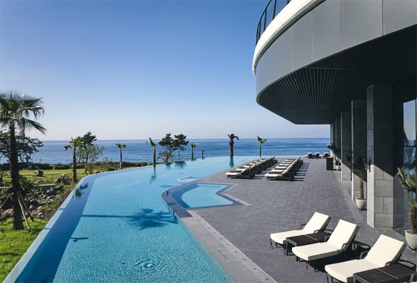 야외 인피니티 풀. [사진 제공 = 파르나스 호텔]