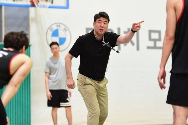 서울 삼성 썬더스 은희석 감독. 사진제공 | 서울 삼성 썬더스