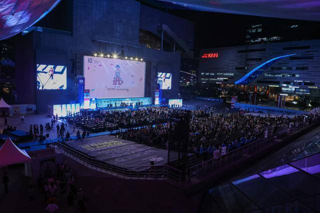 부산 영화의 전당에서 제10회 부산국제코미디페스티벌 개막식이 열렸다. 부산국제코미디페스티벌 조직위원회 제공