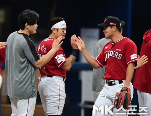 20일 승리로 후반기 승률 1위로 다시 올라선 SSG 랜더스의 현재 유일한 약점인 타선의 힘마저 다시 올라온다면 더 거칠 것이 없어진다. 사진(고척 서울)=김재현 기자