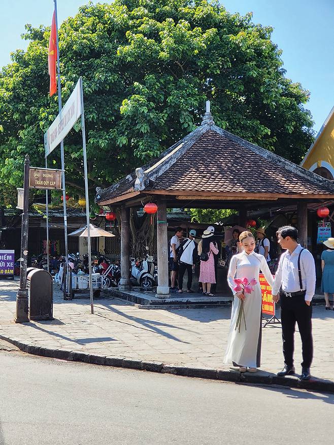 베트남은 동남아 국가 중에서도 결혼 적령기 남녀 인구 비율이 높다.