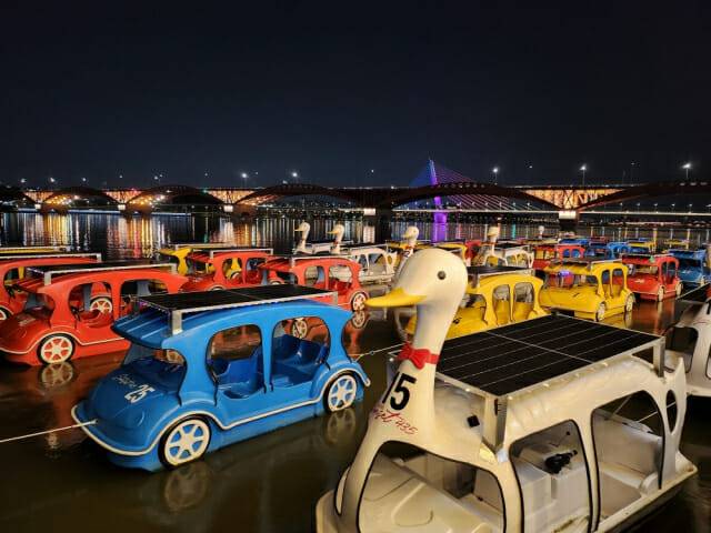 갤럭시Z플립4 야간 모드 촬영 (사진=지디넷코리아)