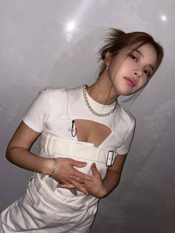 사진= 솔라 인스타그램