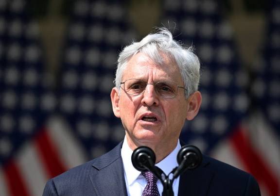 도널드 트럼프 전 미국 대통령 수사를 지휘하는 메릭 갈런드 법무장관. AFP연합뉴스