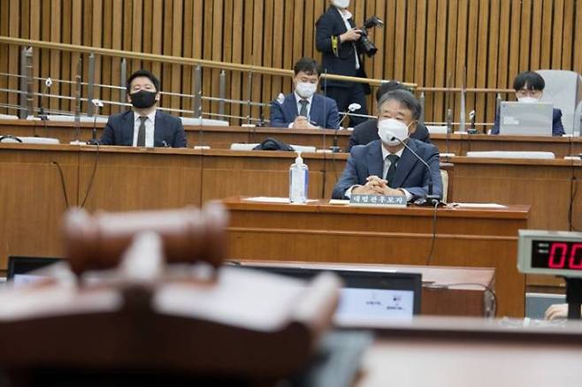 오석준 대법관 후보자가 29일 국회에서 열린 인사청문회에서 의원들의 질문에 답변하고 있다. 사진=국회사진기자단, 연합뉴스