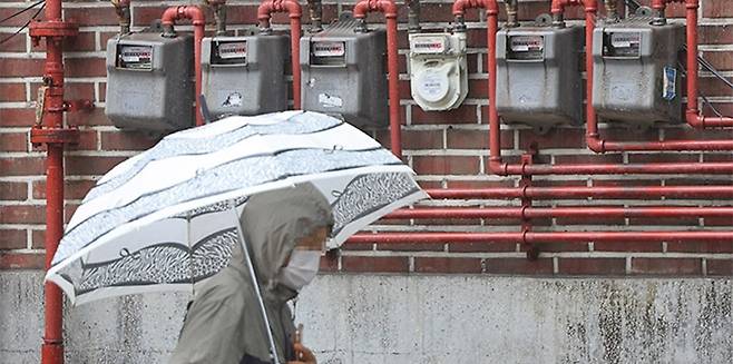 천연가스 가격·환율 급등…도시가스 요금 또 오른다  [연합뉴스 자료사진]