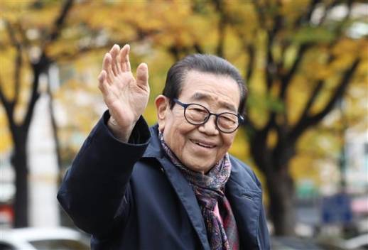 - 국내 최고령 MC였던 고(故) 송해. 뉴스1