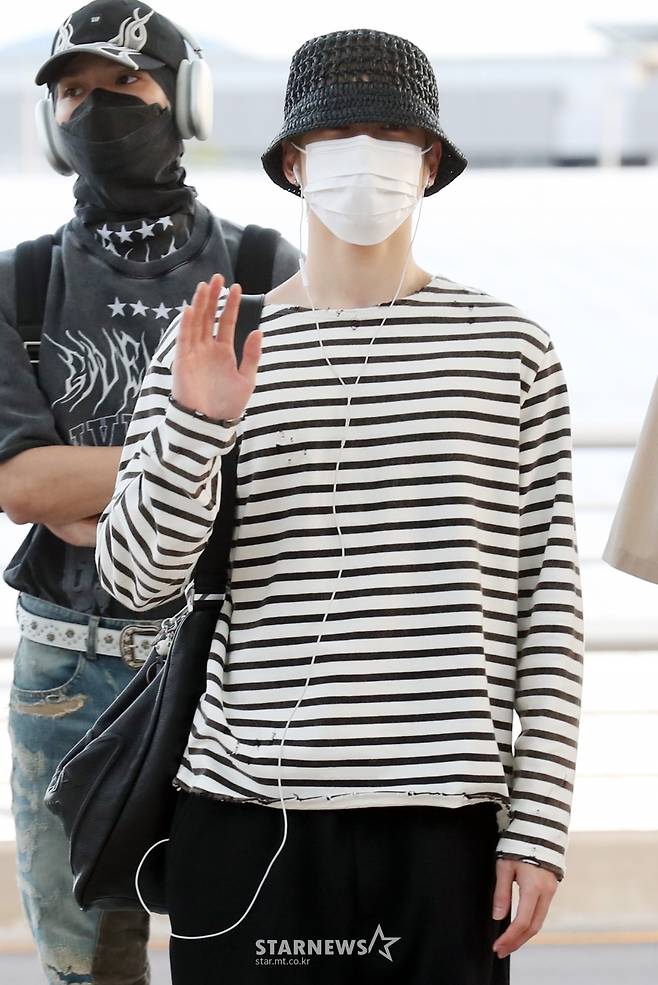 NCT127 재현-태용 '앞뒤로 잘생김!'[★포토]