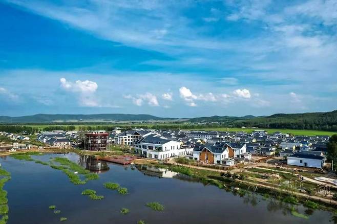 헤이룽장성 하이린시에 있는 조선족 마을 중흥촌. 1980년때까지 조선족 300호 1천여명이 살던 곳이지만 지금은 수 십호로 줄었다고 한다. 바이두 캡처