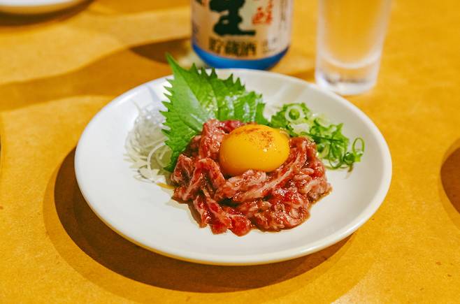 오사카에서 맛 보는 육회