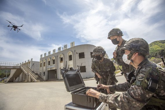 지난 5월 강원 인제군 육군과학화전투훈련단(KCTC)에서 진행된 '신임장교 과학화 전투훈련'. (육군 제공) 2021.5.16/뉴스1 /사진=뉴스1