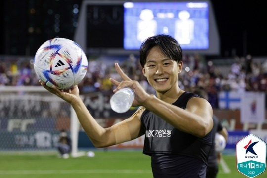 김천전에서 멀티골을 터트려 수원FC에ㅐ 2-1 승리를 안긴 이승우.[한국프로축구연맹 제공]