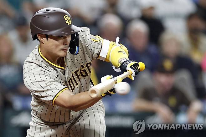 김하성의 8회 희생번트 장면 [게티이미지/AFP=연합뉴스]