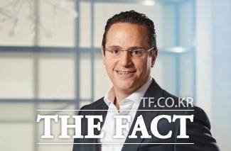 세계 최대 석유회사 셸의 차기 CEO로 선임된 와엘 사완 이사. /셸