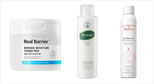 사진 : (왼쪽부터) 리얼베리어(Real Barrier®) – 인텐스 모이스처 토너 패드, 아크네스 – 모이스처 플루이드, 아벤느 – 오 떼르말