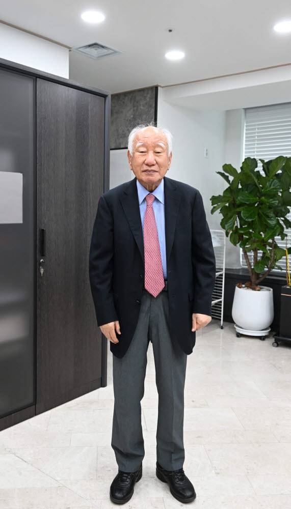 신동식 한국해사기술(KOMAC) 회장