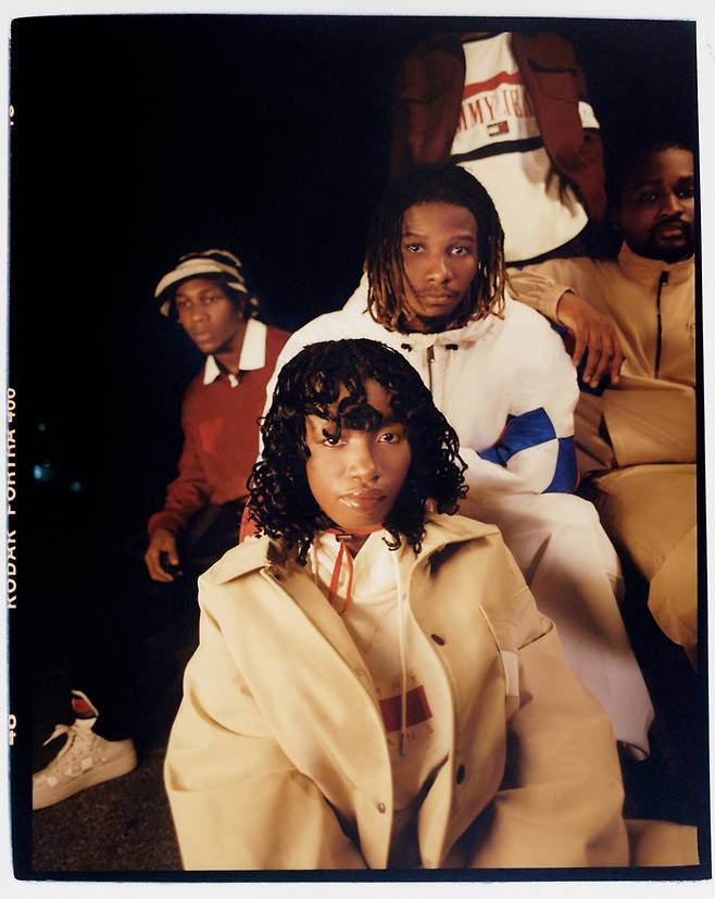 사진 : 타미 힐피거(Tommy Hilfiger),&nbsp;FA22_TJ _FIRE _UNI_WF&nbsp;ⓒTommy Hilfiger