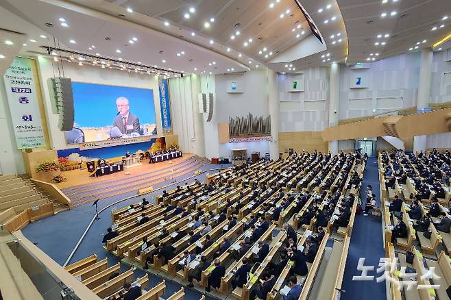 20일부터 22일까지 부산 포도원교회에서 열린 고신총회 제72회 총회.