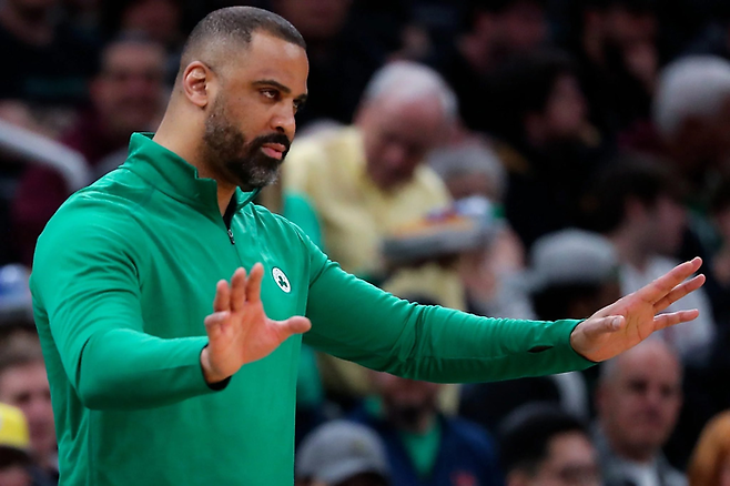 보스턴 감독 이메 우도카가 징계를 받는다. 후프센트럴 제공