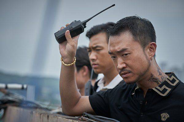 3가지 아시아 언어를 능란하게 구사한 배우 조우진. 시청자들 "갓우진" 연호 ⓒ