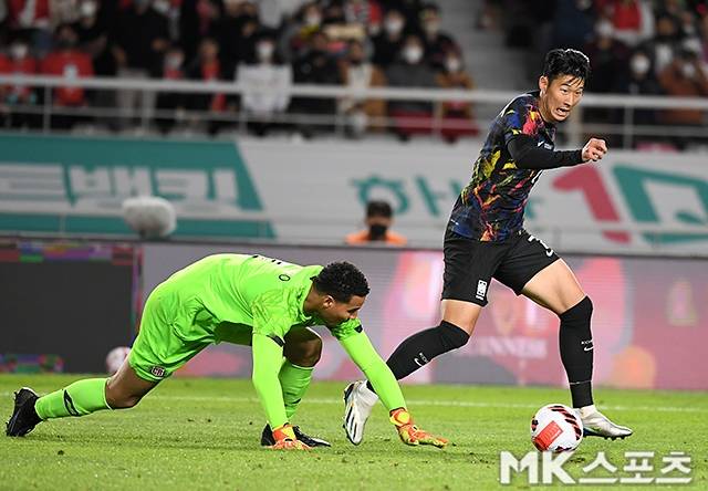 손흥민을 한 골을 더 넣기 위해 최선을 다했으나 열리지 않았다. 사진(고양)=천정환 기자
