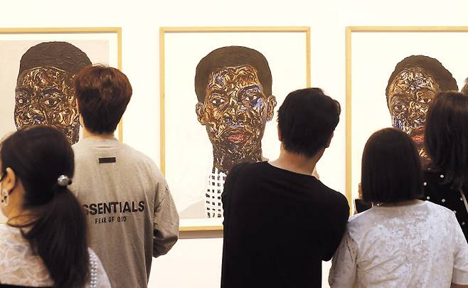 ‘프리즈 서울’에 출품된 아모아코 보아포의 초상화. [연합]