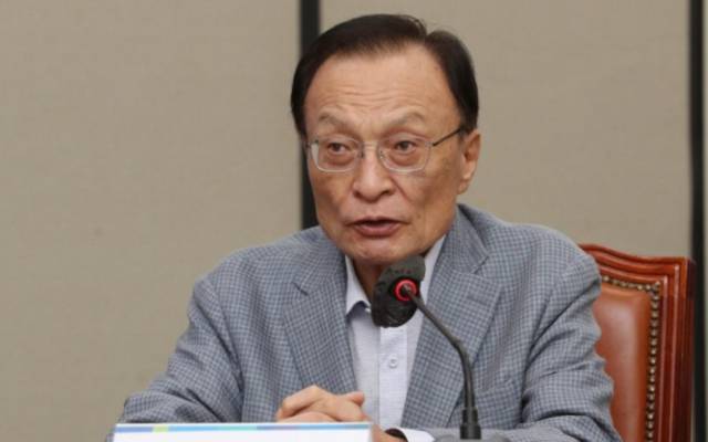 이해찬 더불어민주당 상임고문이 22일 국회에서 열린 당 상임고문단 간담회에서 발언하고 있다. 연합뉴스