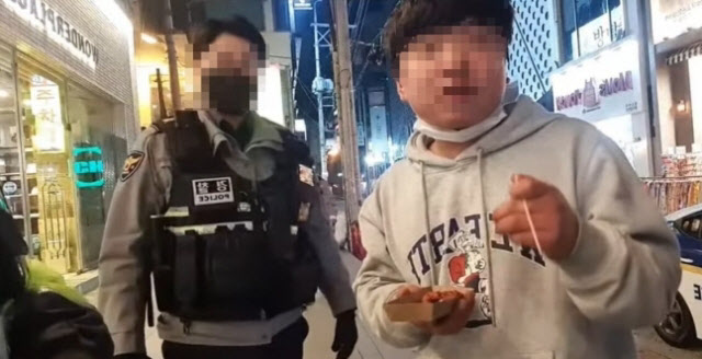지난 7일 청주에서 음식점 영업을 방해하다 구속된 20대 유튜버가 마약 투약 혐의도 받는 것으로 드러났다. (사진=A씨 유튜브 채널 갈무리)