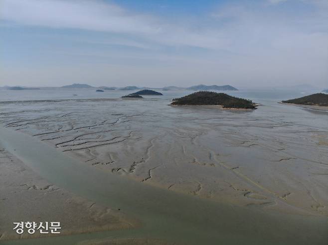 서해 갯벌 보전축에 포함된 전남 신안군 도초면 만년리 갯벌. | 해양수산부 제공