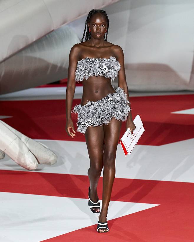 사진 : 디젤(DIESEL), 밀라노 알리안츠 클라우드 아레나 '2023 봄/여름 컬렉션 쇼' ⓒDIESEL