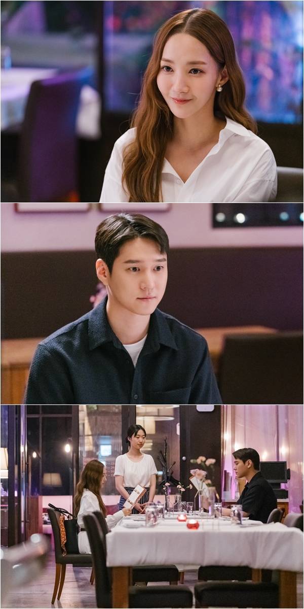 ‘월수금화목토’ 박민영, 고경표의 레스토랑 맞대면이 포착됐다.사진=tvN 제공