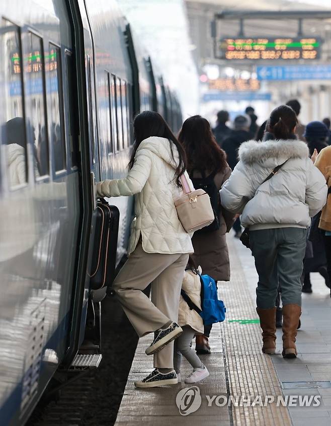 KTX [연합뉴스 자료사진]