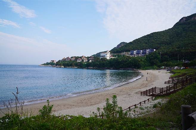 모항해수욕장. 부안군 제공