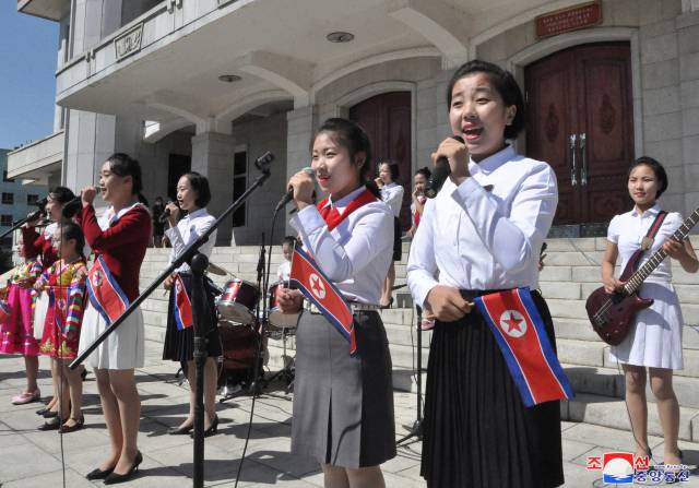 북한이 정권수립 74주년(9.9절)을 뜻깊게 경축했다고 조선중앙통신이 10일 보도했다. [국내에서만 사용가능. 재배포 금지. For Use Only in the Republic of Korea. No Redistribution] 평양 조선중앙통신=연합뉴스