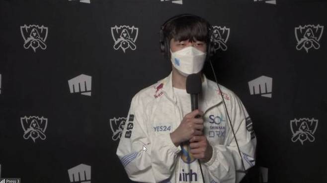 DRX 정글러 '주한' 이주한.&nbsp; &nbsp;줌 인터뷰 화면 캡처