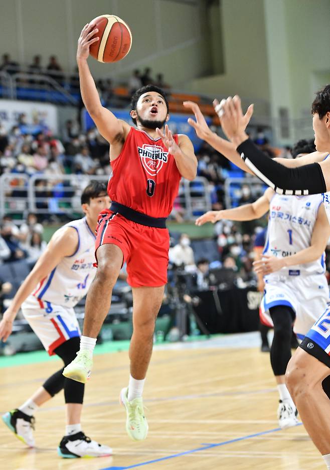 론제이 아바리엔토스. KBL 제공