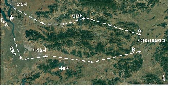 서해갑문-재령강-사-신계곡산용암대지 구간의 예상경로(B코스)  [김정은의 동서해 연결 대운하 구상의 발표배경 및 예상경로 추정 보고서 캡처]